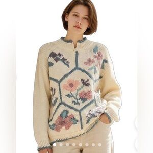 Vintage Maggie Lawrence Cream Floral Hexagon Hand
Knit Design Sweater.